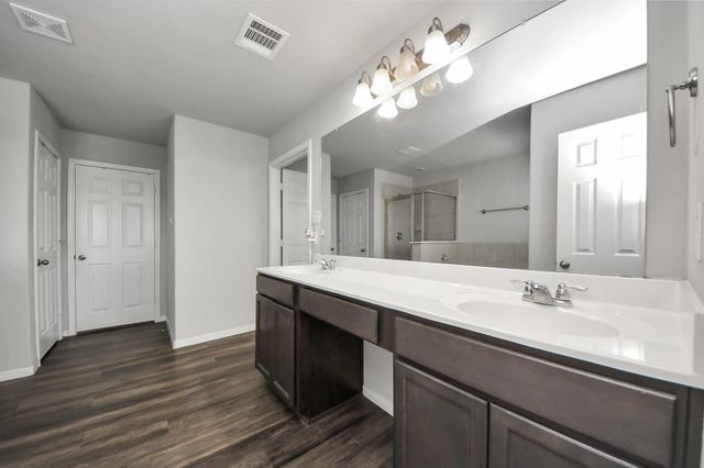 6409 Macroom Meadows Lane, Houston, TX 77048