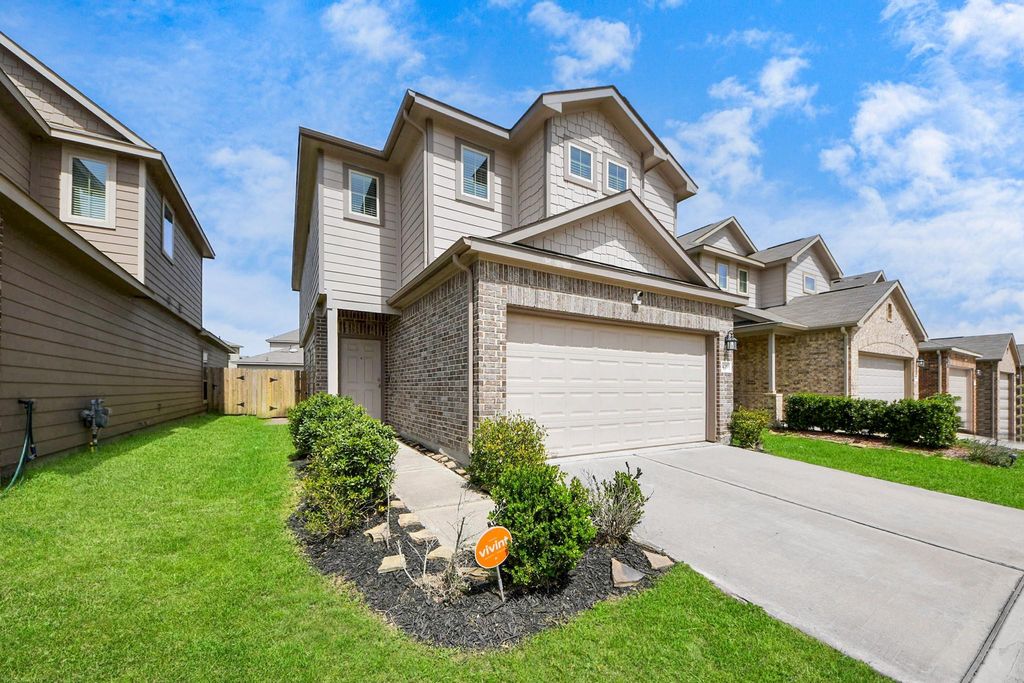 6409 Macroom Meadows Lane, Houston, TX 77048