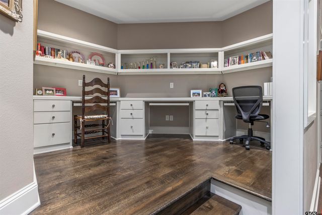 7126 Turnberry, Tyler, TX 75703