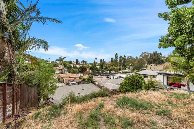 817 Juanita Street, Solana Beach, CA 92075