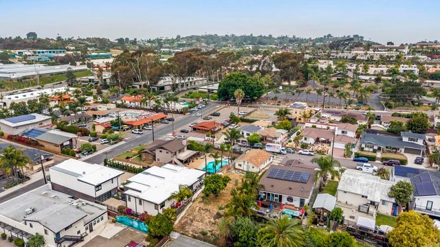 817 Juanita Street, Solana Beach, CA 92075