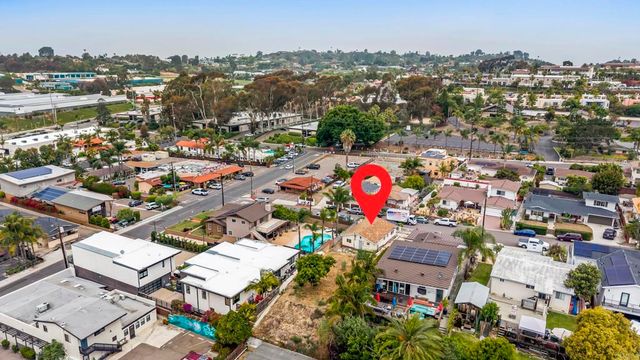 817 Juanita Street, Solana Beach, CA 92075