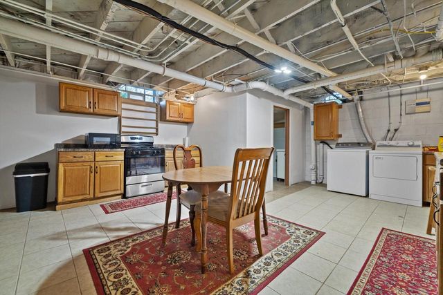 865 Sheridan ROAD, Kenosha, WI 53140