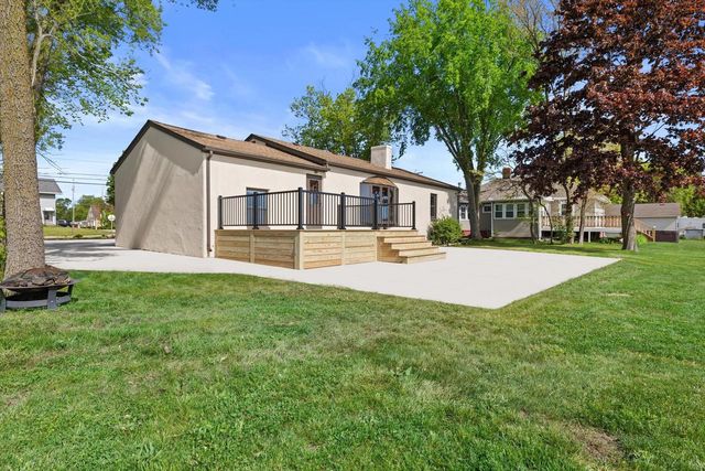 865 Sheridan ROAD, Kenosha, WI 53140