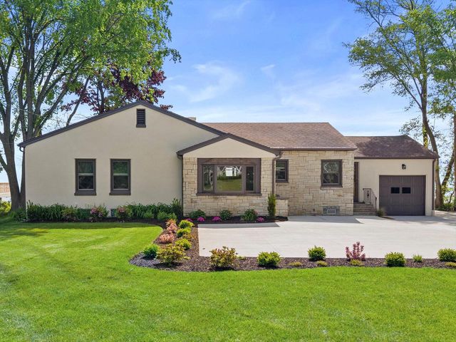 865 Sheridan ROAD, Kenosha, WI 53140
