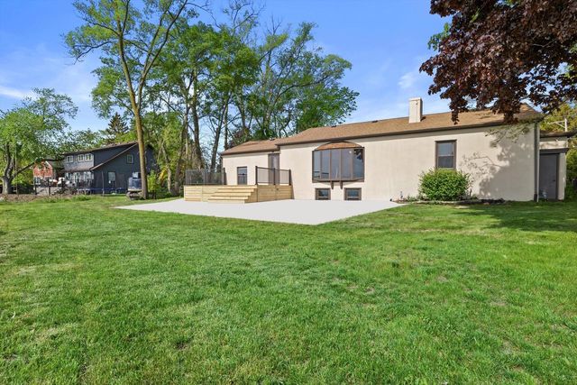 865 Sheridan ROAD, Kenosha, WI 53140