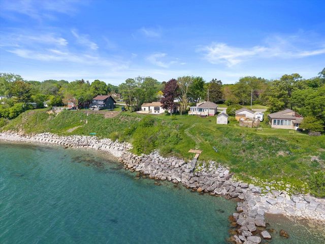 865 Sheridan ROAD, Kenosha, WI 53140