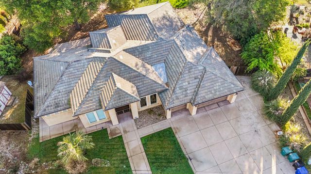 8856 Venikov Pl, Orangevale, CA 95662