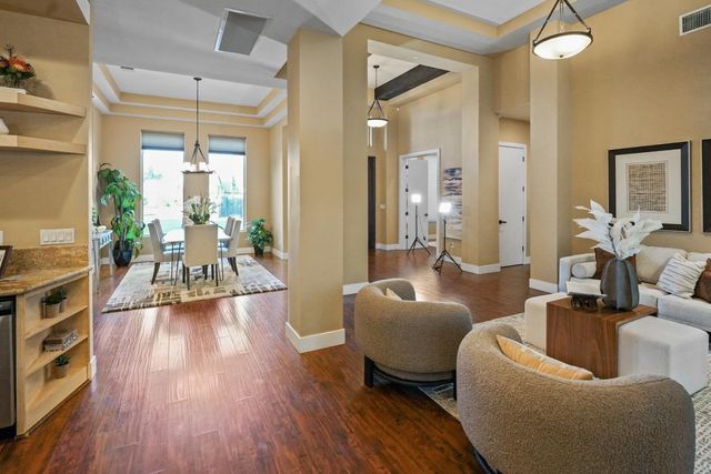 8856 Venikov Pl, Orangevale, CA 95662