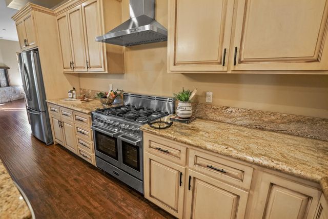 8856 Venikov Pl, Orangevale, CA 95662