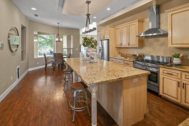 8856 Venikov Pl, Orangevale, CA 95662