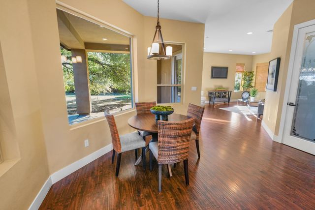 8856 Venikov Pl, Orangevale, CA 95662