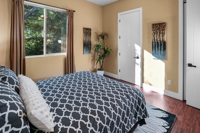 8856 Venikov Pl, Orangevale, CA 95662