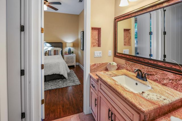 8856 Venikov Pl, Orangevale, CA 95662