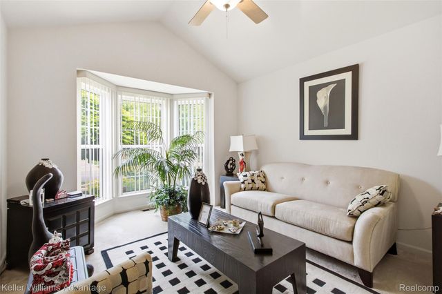 40781 Lenox Park Drive, Novi, MI 48377