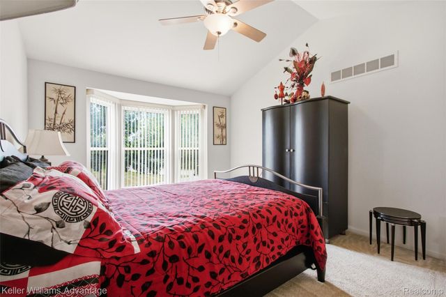 40781 Lenox Park Drive, Novi, MI 48377