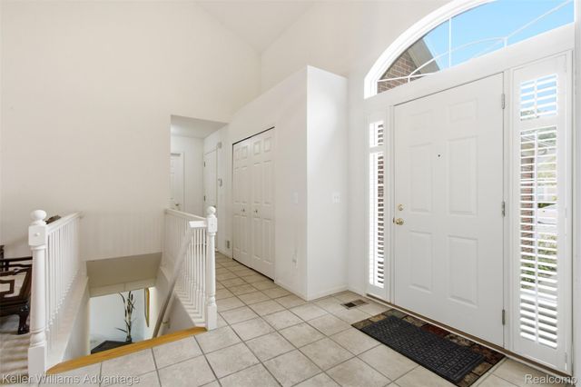40781 Lenox Park Drive, Novi, MI 48377