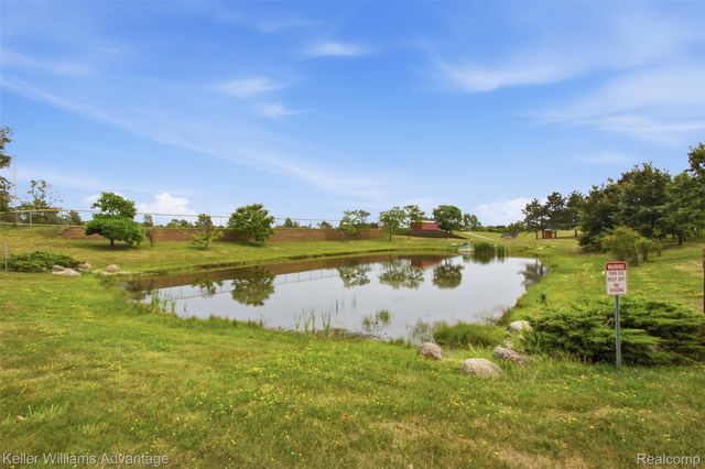 40781 Lenox Park Drive, Novi, MI 48377