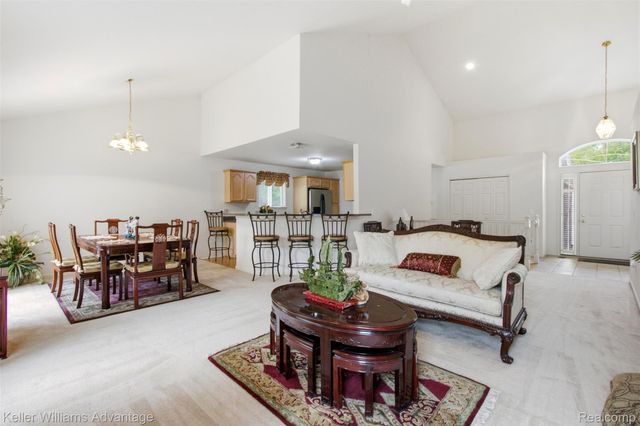 40781 Lenox Park Drive, Novi, MI 48377
