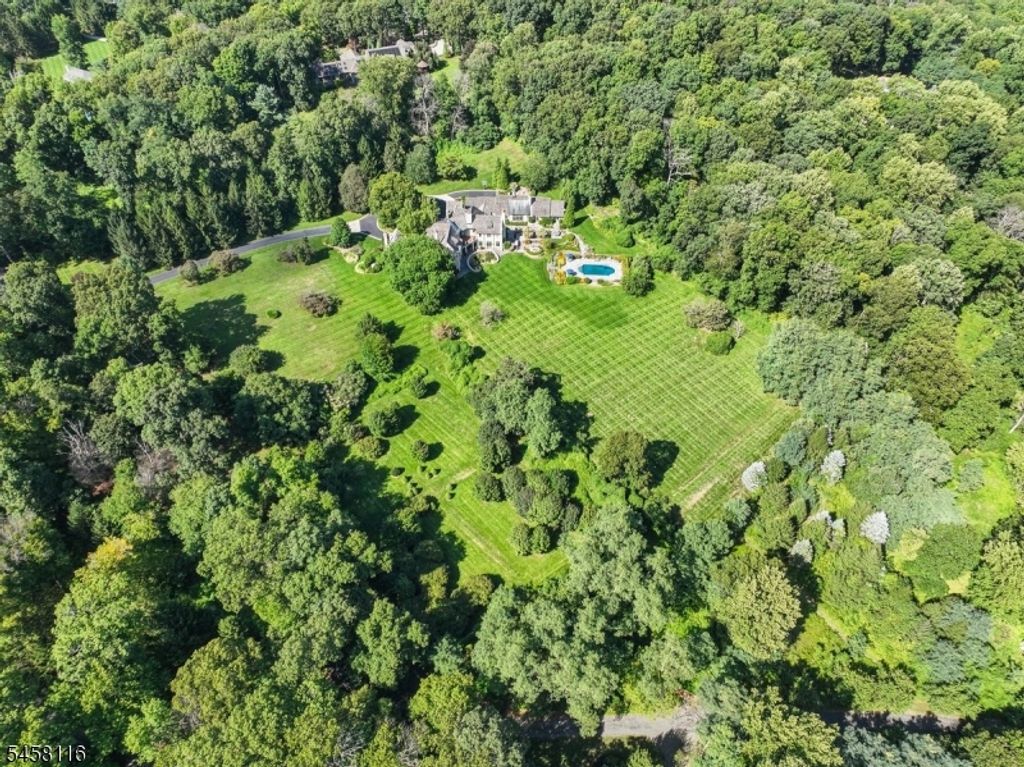 211 Mountainview Estate, Bernardsville Boro, NJ 07924 — exterior