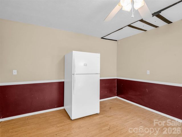 1317 Hyman Avenue, Hendersonville, NC 28792