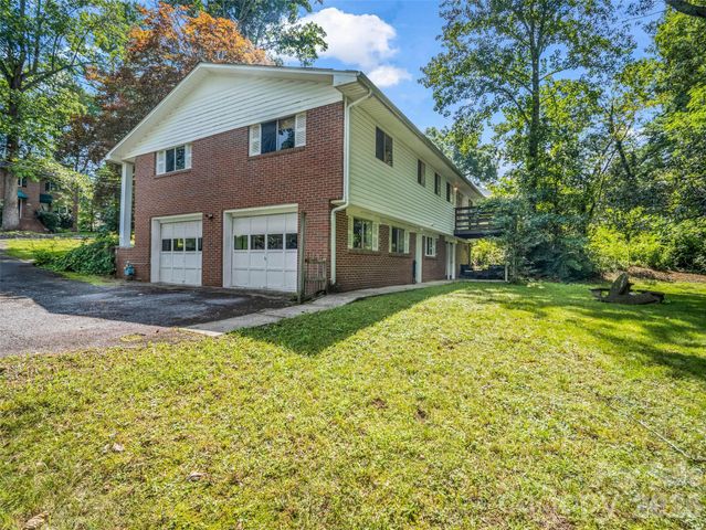 1317 Hyman Avenue, Hendersonville, NC 28792