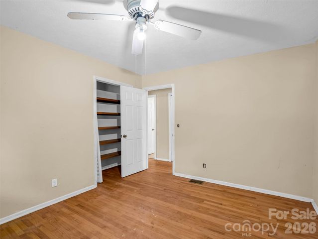 1317 Hyman Avenue, Hendersonville, NC 28792
