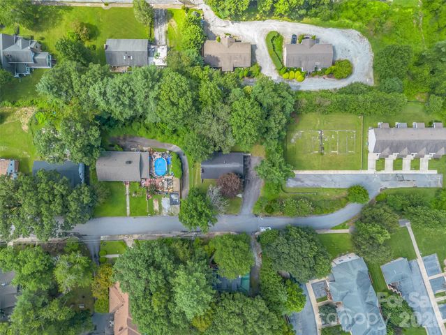 1317 Hyman Avenue, Hendersonville, NC 28792