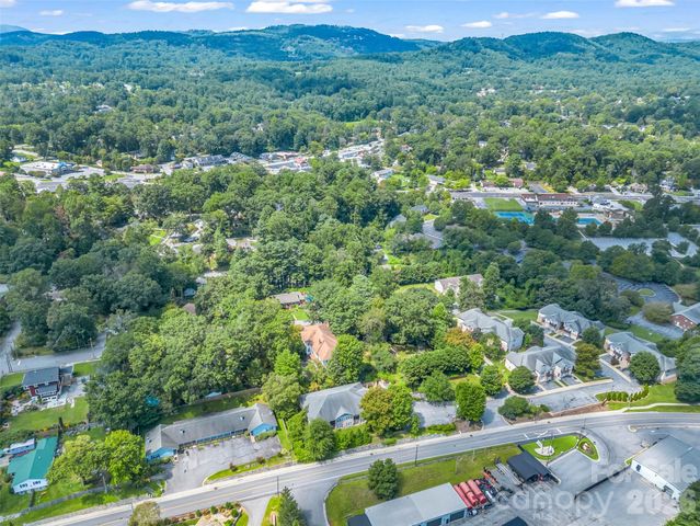 1317 Hyman Avenue, Hendersonville, NC 28792