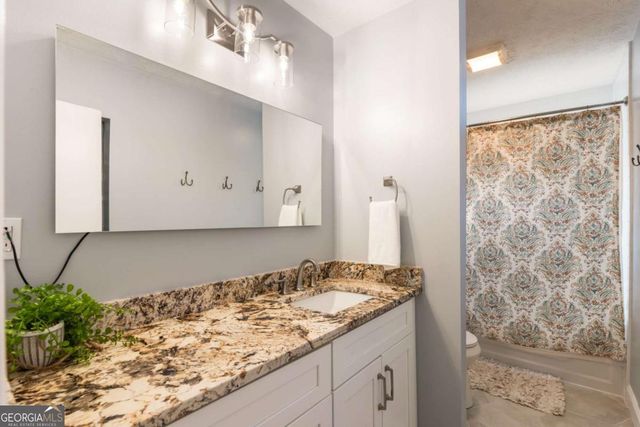 144 Woodhaven Way, Alpharetta, GA 30009