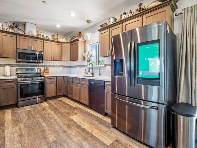 3924 Pine Cone Dr, Rescue, CA 95672