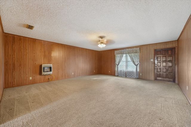 1454 County Road 4120, Bonham, TX 75418