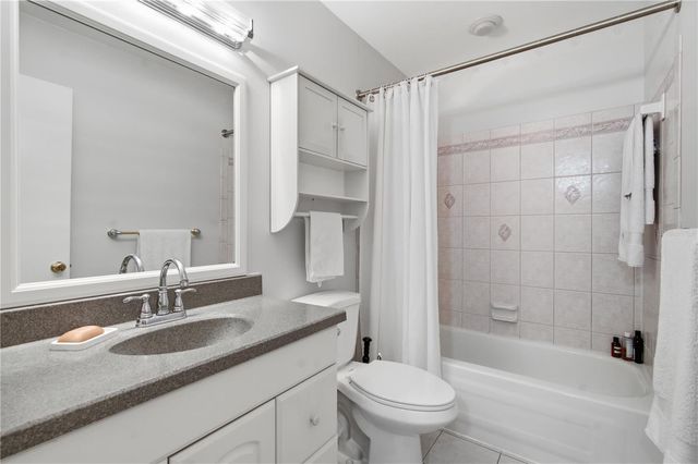 2052 SUNSET POINT ROAD 45, Clearwater, FL 33765