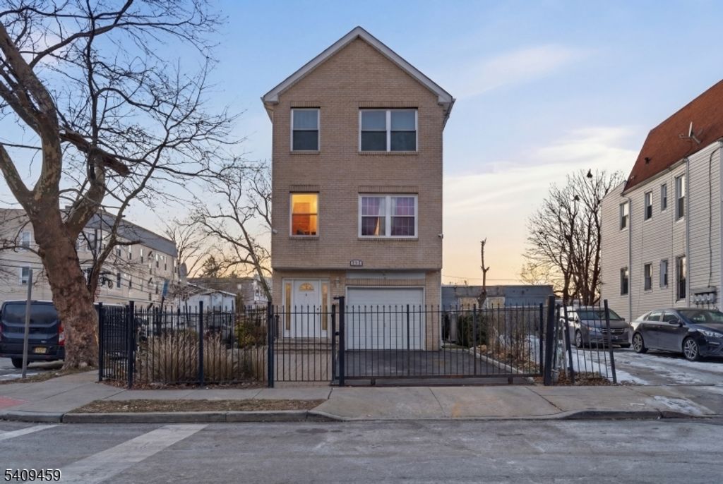 613 20Th St, Irvington Twp., NJ 07111 — exterior