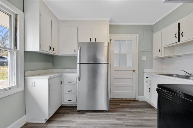 303 S Elm Street, Pendleton, SC 29670