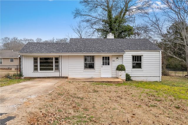 303 S Elm Street, Pendleton, SC 29670