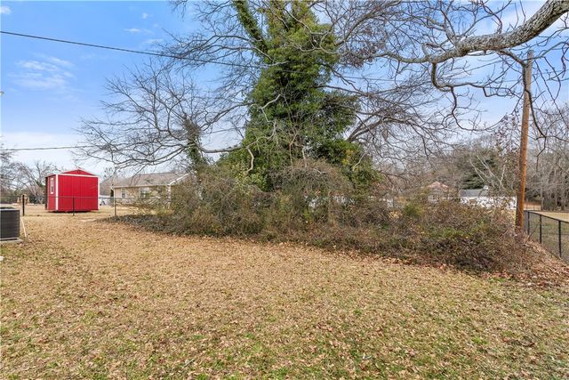 303 S Elm Street, Pendleton, SC 29670