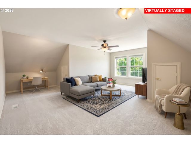 3658 Nw LORIANN Dr, Portland, OR 97229
