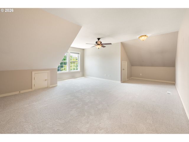 3658 Nw LORIANN Dr, Portland, OR 97229