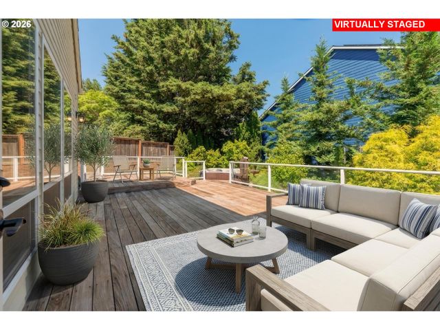 3658 Nw LORIANN Dr, Portland, OR 97229