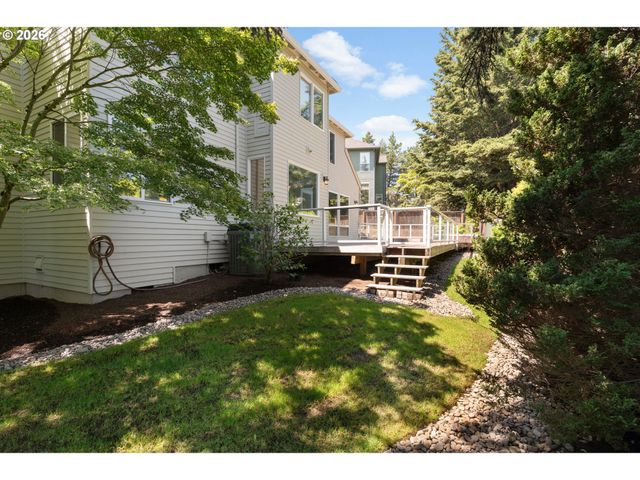 3658 Nw LORIANN Dr, Portland, OR 97229