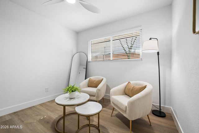 3934 W GLENAIRE Drive, Phoenix, AZ 85053