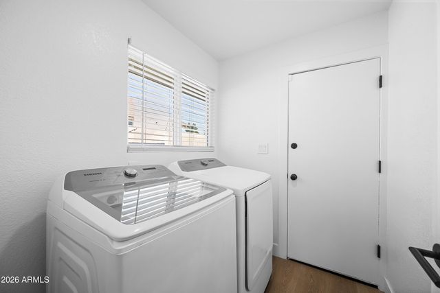 3934 W GLENAIRE Drive, Phoenix, AZ 85053