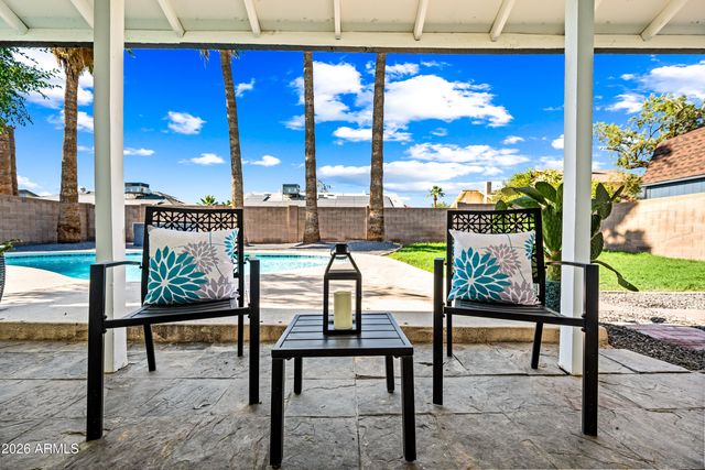 3934 W GLENAIRE Drive, Phoenix, AZ 85053