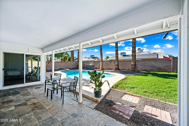 3934 W GLENAIRE Drive, Phoenix, AZ 85053