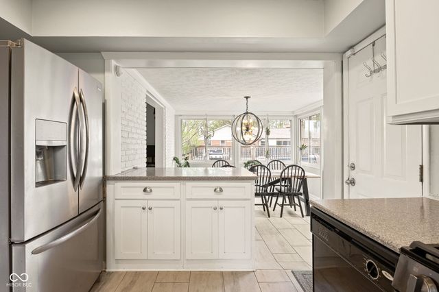 1733 Marian Drive, Indianapolis, IN 46240