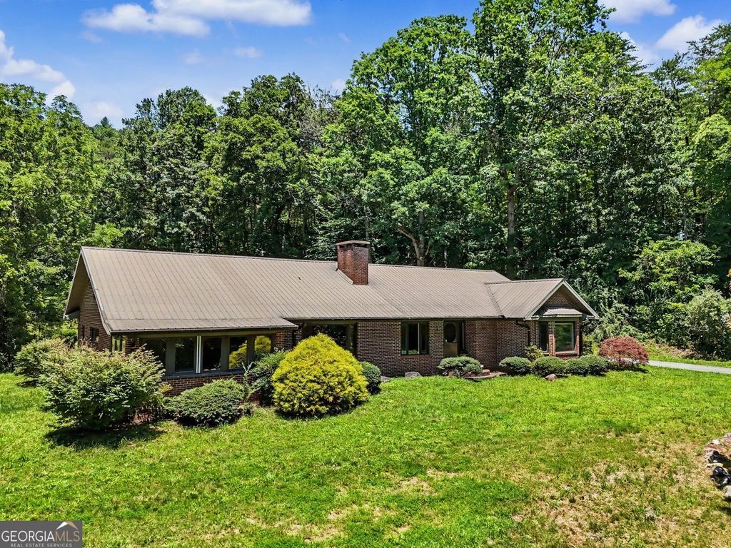 1624 Bettys Creek, Rabun Gap, GA 30568