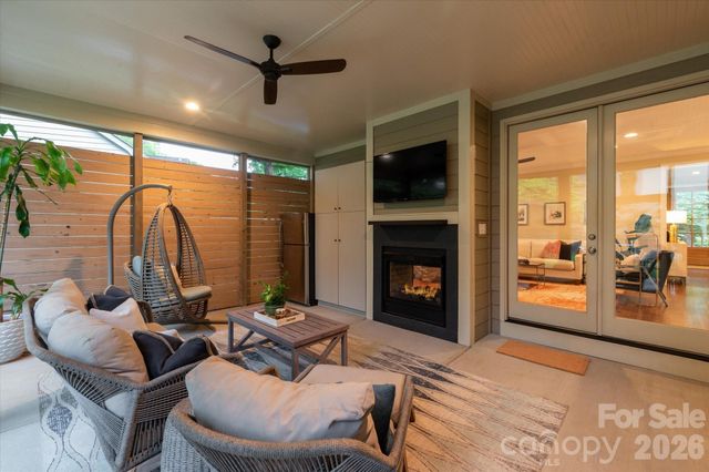 4409 Raney Way, Charlotte, NC 28205