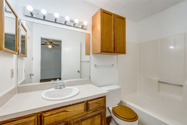 2408 Miguel Lane, Arlington, TX 76016