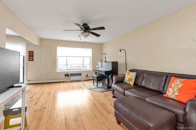 15405 Riverside Drive 12B, Whitestone, NY 11357